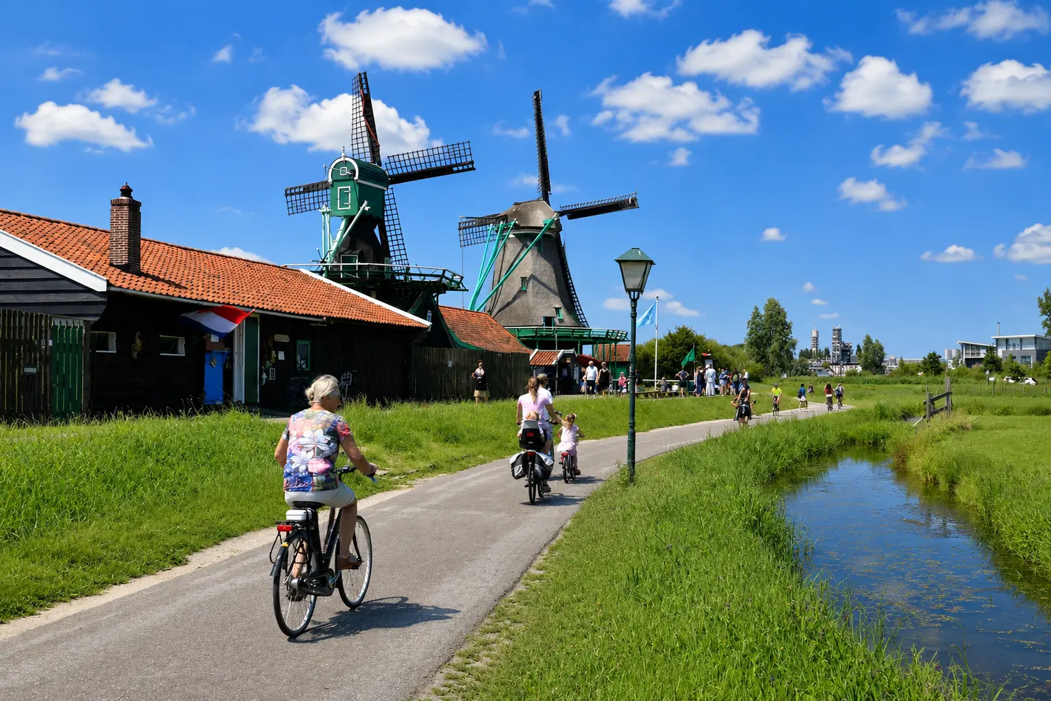 Huur een ffiets in Zaandam op de Zaanse Schans te verkennen | Zaandam Citybikes